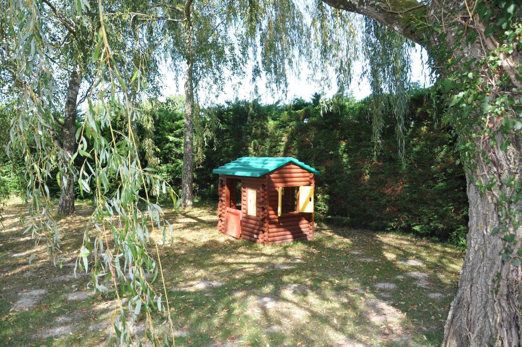 Domaine De Paguy Bed & Breakfast Betbezer Luaran gambar